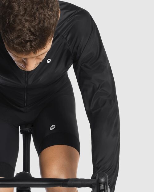 ASSOS CHAQUETA MILLE GT WIND C2 BLACK SERIES M