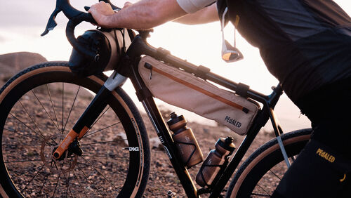 PEDALED BOLSA CUADRO ODYSSEY MARRON