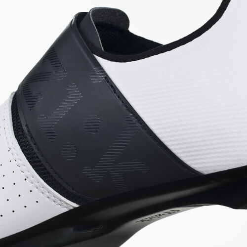 FIZIK VENTO INFINITO CARBON WHITE/BLACK 45