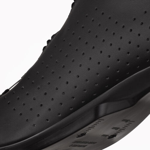 FIZIK VENTO OMNA R5 BLACK/BLACK 41
