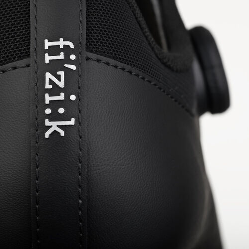 FIZIK VENTO OMNA R5 BLACK/BLACK 41