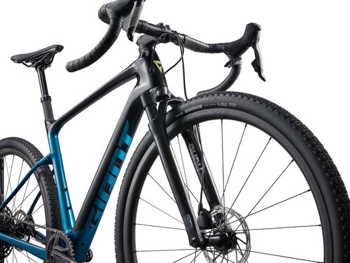 GIANT REVOLT X ADVANCED PRO 2 Black - Sea M