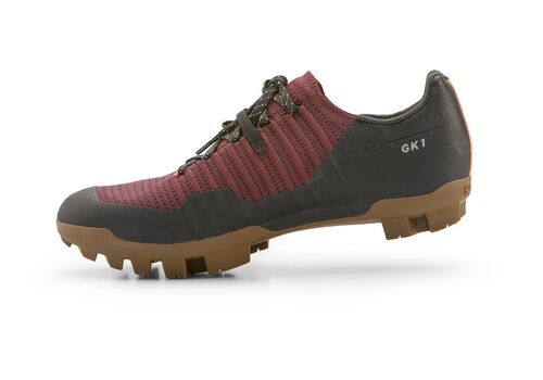 DMT GK1 BLACK / BORDEAUX 42