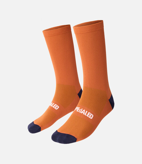 PEDALED CALCETINES ESSENTIAL BOMBAY BROWN M